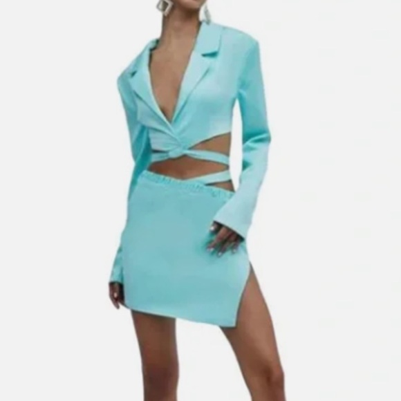 For Love & Lemons Marie Side Cut-out Mini Skirt in Aqua Blue sz S NIB - Picture 2 of 7